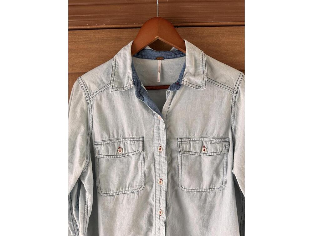 Free People Embroidered Bandana Bandit Chambray Button Down Shirt Women’s Small - Picture 11 of 15